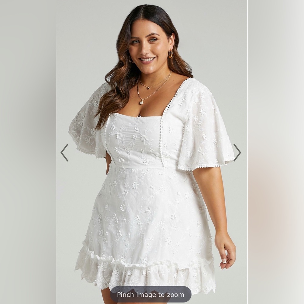 NWT SHOWPO Fancy A Spritz Square Neck Mini Dress in White Embroidery - Picture 2 of 8
